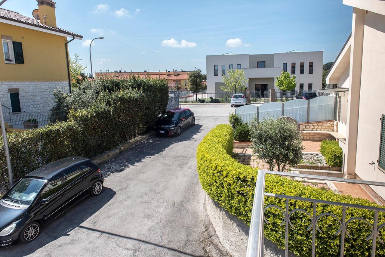 S130 - Sirolo, Deliziosa Villetta Con Terrazzo 외부 사진